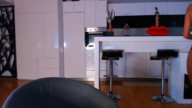 Gallery image thumbnail from D_y_y's myfreecams stream on, 10/06/2023, 04:55 image 9 of 20