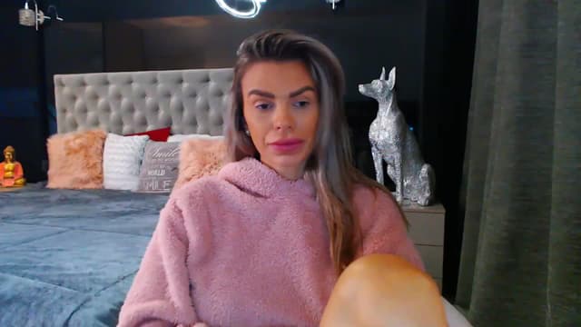 Gallery image thumbnail from D_y_y's myfreecams stream on, 10/13/2023, 05:48 image 16 of 20