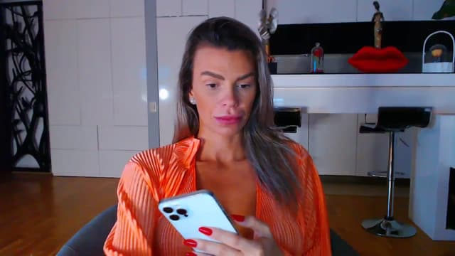 Gallery image thumbnail from D_y_y's myfreecams stream on, 10/17/2023, 04:51 image 14 of 20