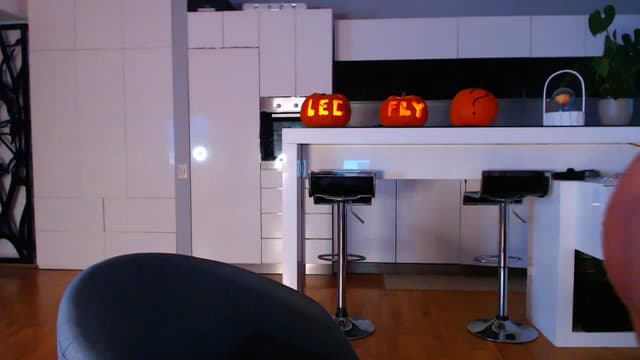 Gallery image thumbnail from D_y_y's myfreecams stream on, 10/26/2023, 05:05 image 9 of 20