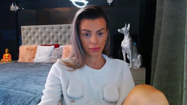 Gallery image thumbnail from D_y_y's myfreecams stream on, 11/07/2023, 05:37 image 18 of 20