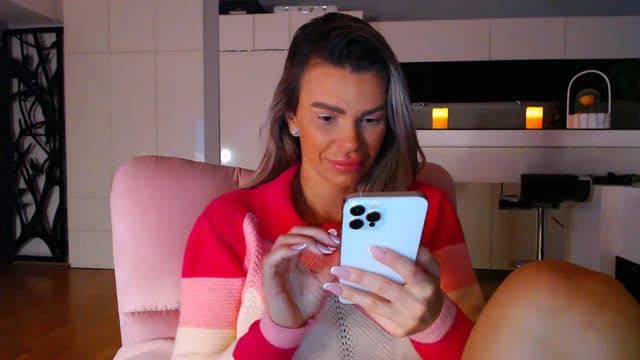 Gallery image thumbnail from D_y_y's myfreecams stream on, 11/09/2023, 04:28 image 9 of 20