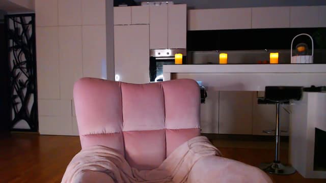 Gallery image thumbnail from D_y_y's myfreecams stream on, 11/15/2023, 04:03 image 6 of 20