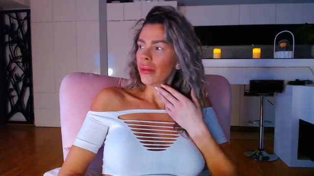 Gallery image thumbnail from D_y_y's myfreecams stream on, 11/23/2023, 05:46 image 11 of 20