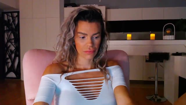 Gallery image thumbnail from D_y_y's myfreecams stream on, 11/23/2023, 05:46 image 3 of 20