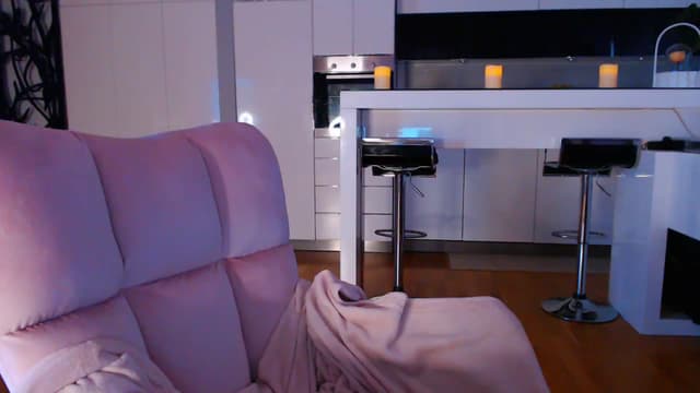 Gallery image thumbnail from D_y_y's myfreecams stream on, 11/28/2023, 06:26 image 10 of 20