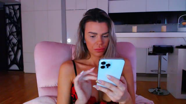 Gallery image thumbnail from D_y_y's myfreecams stream on, 11/29/2023, 06:05 image 6 of 20
