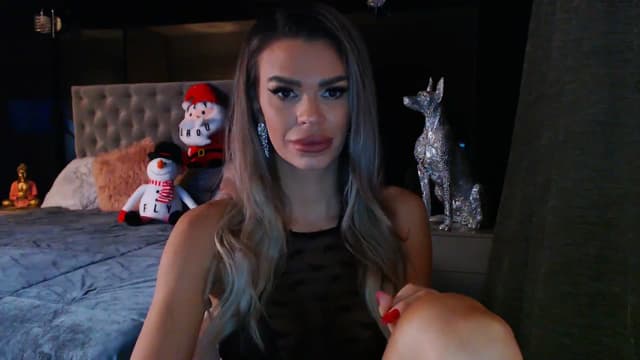 Gallery image thumbnail from D_y_y's myfreecams stream on, 12/03/2023, 06:07 image 16 of 20
