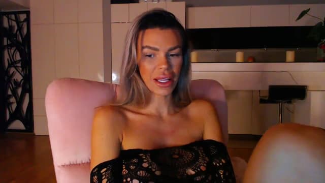 Gallery image thumbnail from D_y_y's myfreecams stream on, 01/08/2024, 05:33 image 9 of 20