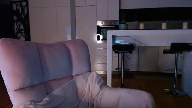 Gallery image thumbnail from D_y_y's myfreecams stream on, 09/16/2024, 03:25 image 15 of 20