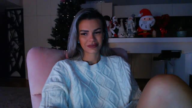 Gallery image thumbnail from D_y_y's myfreecams stream on, 12/17/2024, 05:58 image 11 of 20