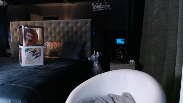 Gallery image thumbnail from D_y_y's myfreecams stream on, 07/23/2025, 05:00 image 12 of 20