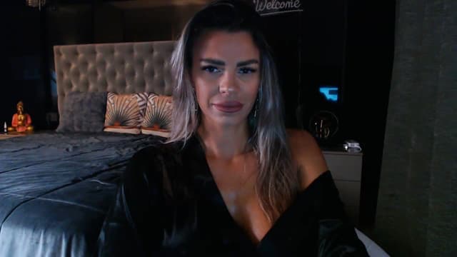 Gallery image thumbnail from D_y_y's myfreecams stream on, 07/31/2025, 05:22 image 19 of 20