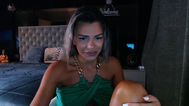 Gallery image thumbnail from D_y_y's myfreecams stream on, 08/04/2025, 04:54 image 2 of 20