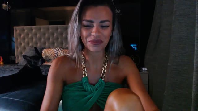 Gallery image thumbnail from D_y_y's myfreecams stream on, 08/04/2025, 04:54 image 20 of 20