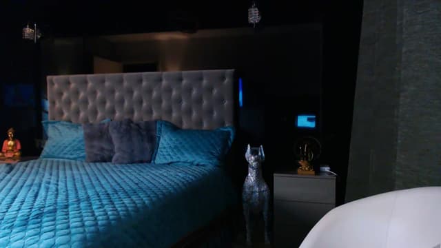 Gallery image thumbnail from D_y_y's myfreecams stream on, 09/03/2025, 04:34 image 2 of 20