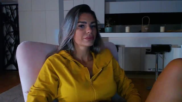 Gallery image thumbnail from D_y_y's myfreecams stream on, 09/16/2025, 05:02 image 3 of 20
