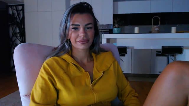 Gallery image thumbnail from D_y_y's myfreecams stream on, 09/16/2025, 05:02 image 7 of 20