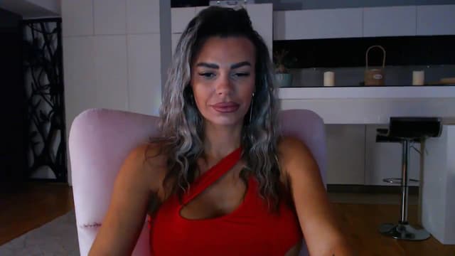 Gallery image thumbnail from D_y_y's myfreecams stream on, 09/17/2025, 05:27 image 17 of 20