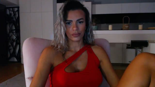 Gallery image thumbnail from D_y_y's myfreecams stream on, 09/17/2025, 05:27 image 14 of 20