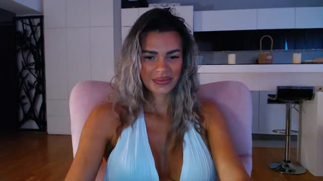 Gallery image thumbnail from D_y_y's myfreecams stream on, 09/28/2025, 05:01 image 19 of 20