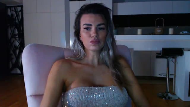 Gallery image thumbnail from D_y_y's myfreecams stream on, 10/11/2025, 04:42 image 18 of 20