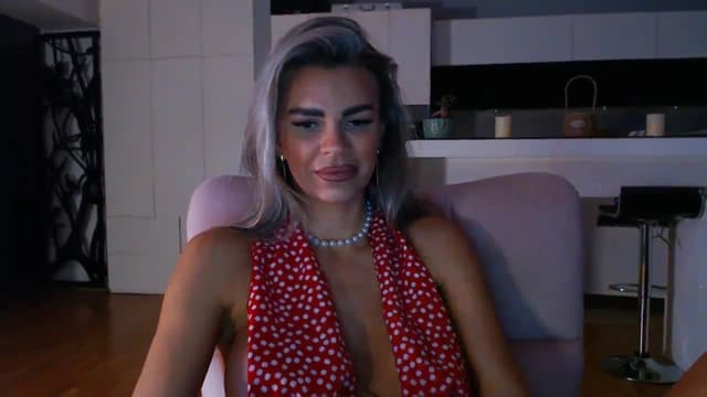 Gallery image thumbnail from D_y_y's myfreecams stream on, 10/16/2025, 04:47 image 18 of 20