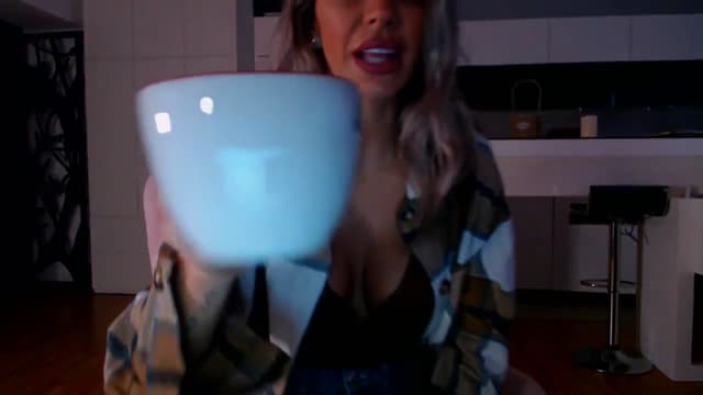 Gallery image thumbnail from D_y_y's myfreecams stream on, 11/04/2025, 05:59 image 11 of 20