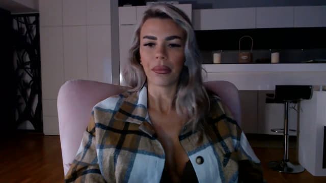 Gallery image thumbnail from D_y_y's myfreecams stream on, 11/04/2025, 05:59 image 6 of 20