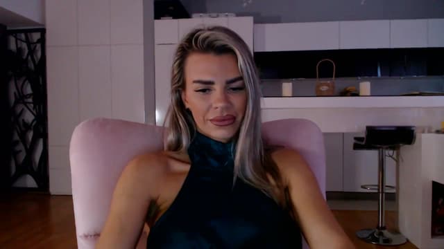 Gallery image thumbnail from D_y_y's myfreecams stream on, 11/07/2025, 06:00 image 20 of 20