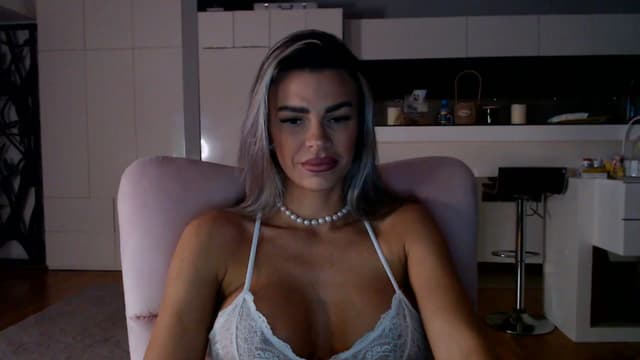 Gallery image thumbnail from D_y_y's myfreecams stream on, 01/23/2026, 05:58 image 18 of 20