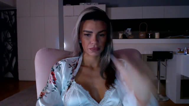 Gallery image thumbnail from D_y_y's myfreecams stream on, 02/08/2026, 06:24 image 2 of 20