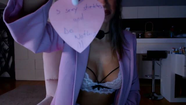Gallery image thumbnail from D_y_y's myfreecams stream on, 02/14/2026, 06:02 image 9 of 20