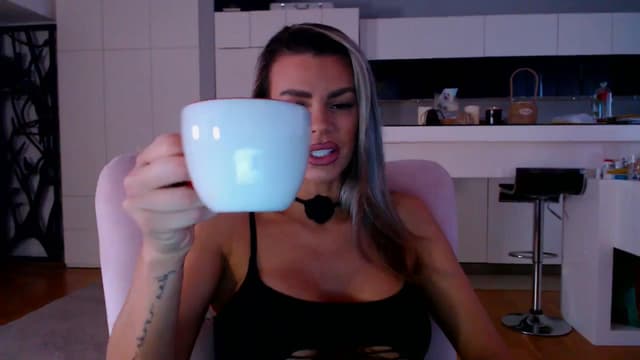 Gallery image thumbnail from D_y_y's myfreecams stream on, 02/21/2026, 06:15 image 12 of 20