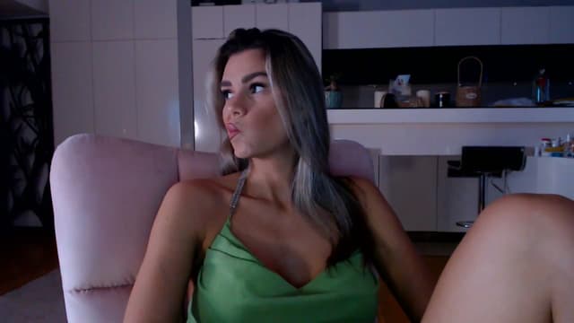 Gallery image thumbnail from D_y_y's myfreecams stream on, 02/22/2026, 05:14 image 14 of 20