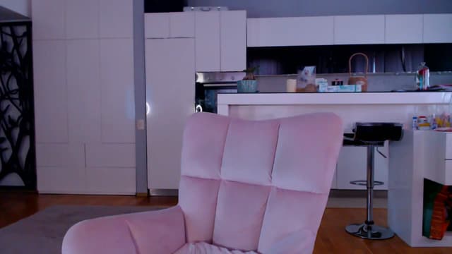Gallery image thumbnail from D_y_y's myfreecams stream on, 04/10/2026, 05:25 image 19 of 20