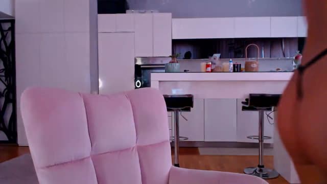 Gallery image thumbnail from D_y_y's myfreecams stream on, 04/25/2026, 04:53 image 16 of 20