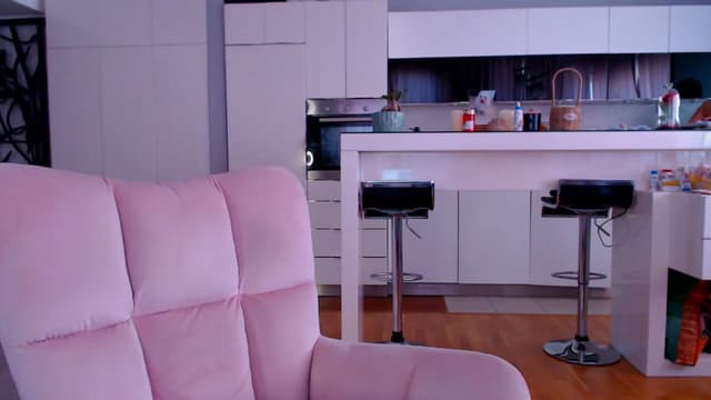 Gallery image thumbnail from D_y_y's myfreecams stream on, 04/26/2026, 05:14 image 16 of 20