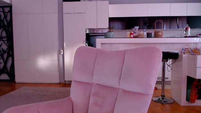 Gallery image thumbnail from D_y_y's myfreecams stream on, 05/06/2026, 05:20 image 1 of 20