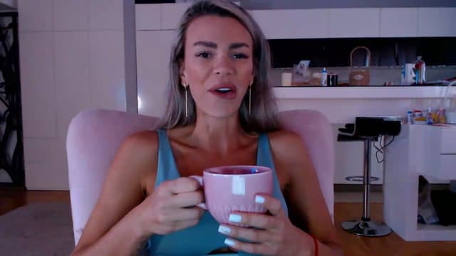Gallery image thumbnail from D_y_y's myfreecams stream on, 05/20/2026, 04:42 image 8 of 20
