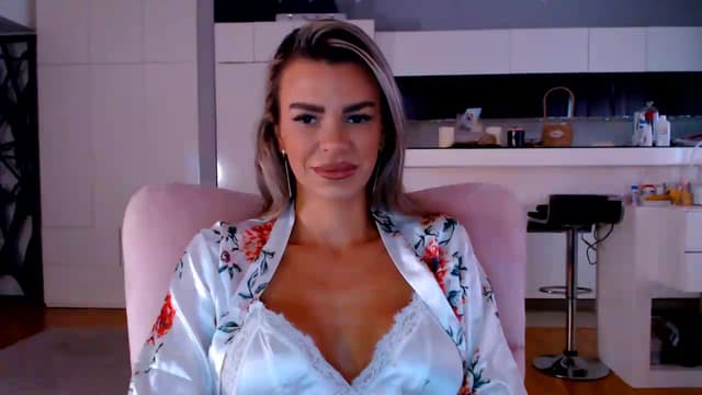 Gallery image thumbnail from D_y_y's myfreecams stream on, 06/02/2026, 04:56 image 2 of 20