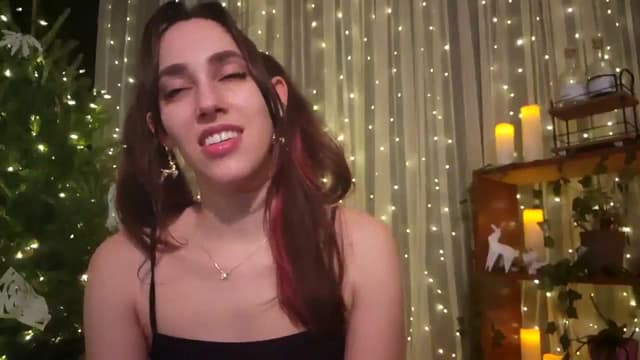 Gallery image thumbnail from Dashy's myfreecams stream on, 12/20/2024, 07:46 image 11 of 20