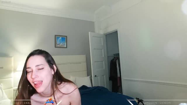 Gallery image thumbnail from Dashy's myfreecams stream on, 04/10/2026, 08:53 image 11 of 20