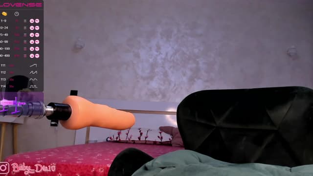 Gallery image thumbnail from Diaaa's myfreecams stream on, 05/25/2023, 18:53 image 14 of 20