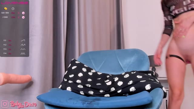 Gallery image thumbnail from Diaaa's myfreecams stream on, 07/28/2023, 19:56 image 3 of 20