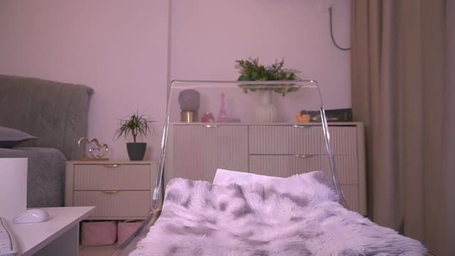 Gallery image thumbnail from Diaaa's myfreecams stream on, 03/12/2026, 12:10 image 5 of 20