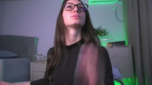 Gallery image thumbnail from Diaaa's myfreecams stream on, 04/01/2026, 12:04 image 17 of 20