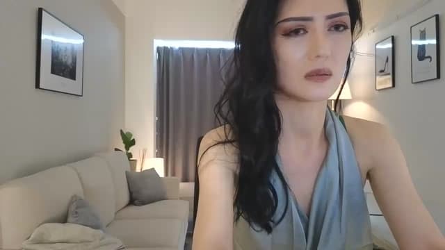 Gallery image thumbnail from Eleah's myfreecams stream on, 10/05/2024, 01:27 image 19 of 20