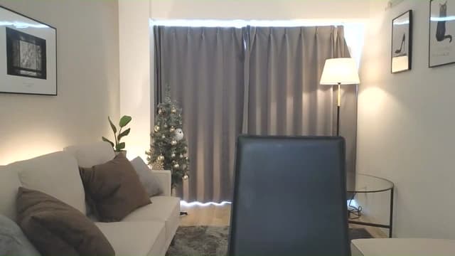 Gallery image thumbnail from Eleah's myfreecams stream on, 12/29/2024, 06:14 image 16 of 20
