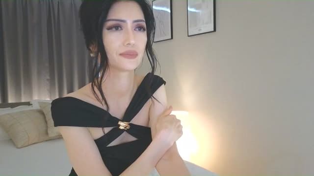 Gallery image thumbnail from Eleah's myfreecams stream on, 06/15/2025, 05:47 image 7 of 20